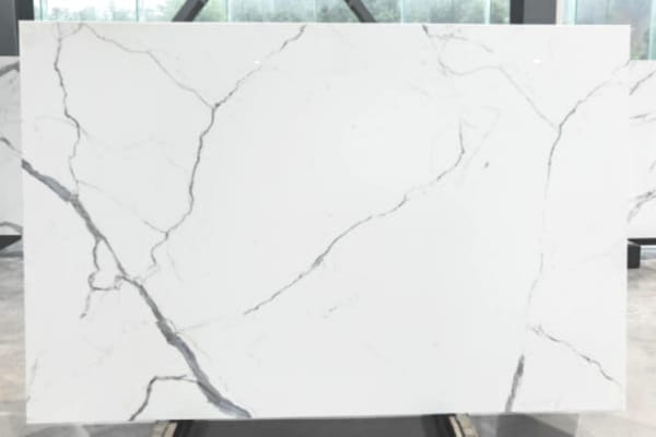 Calacatta Nano Stone Slab – Elegant White Marble-Look Surface with Subtle Grey Veins