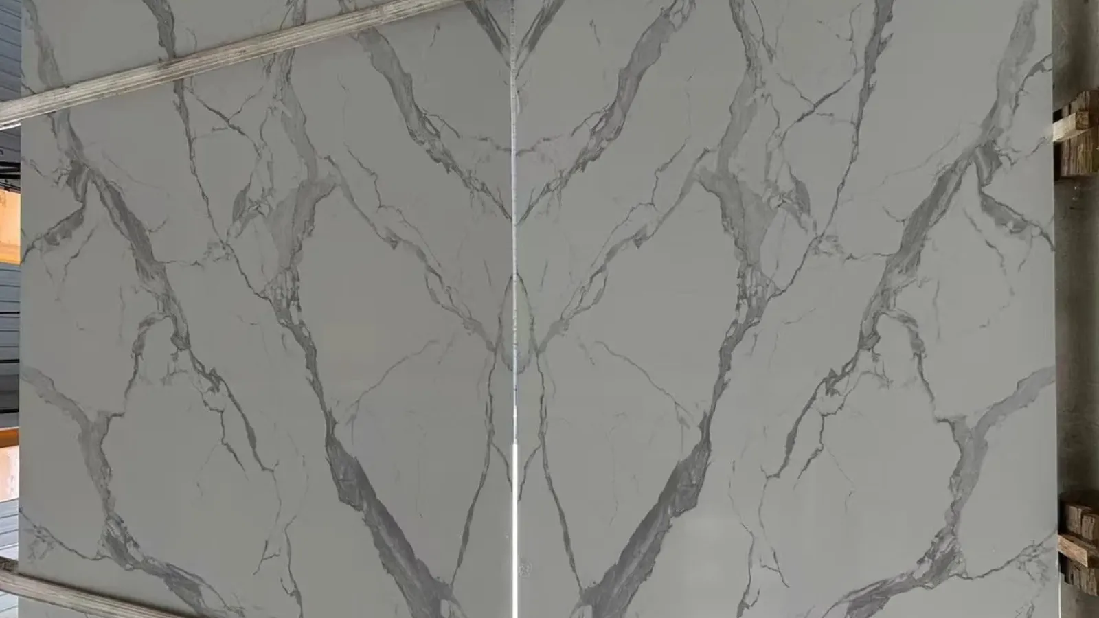 Artificial Calacatta Grey Bookmatched Slab – Symmetrical Marble Look Stone