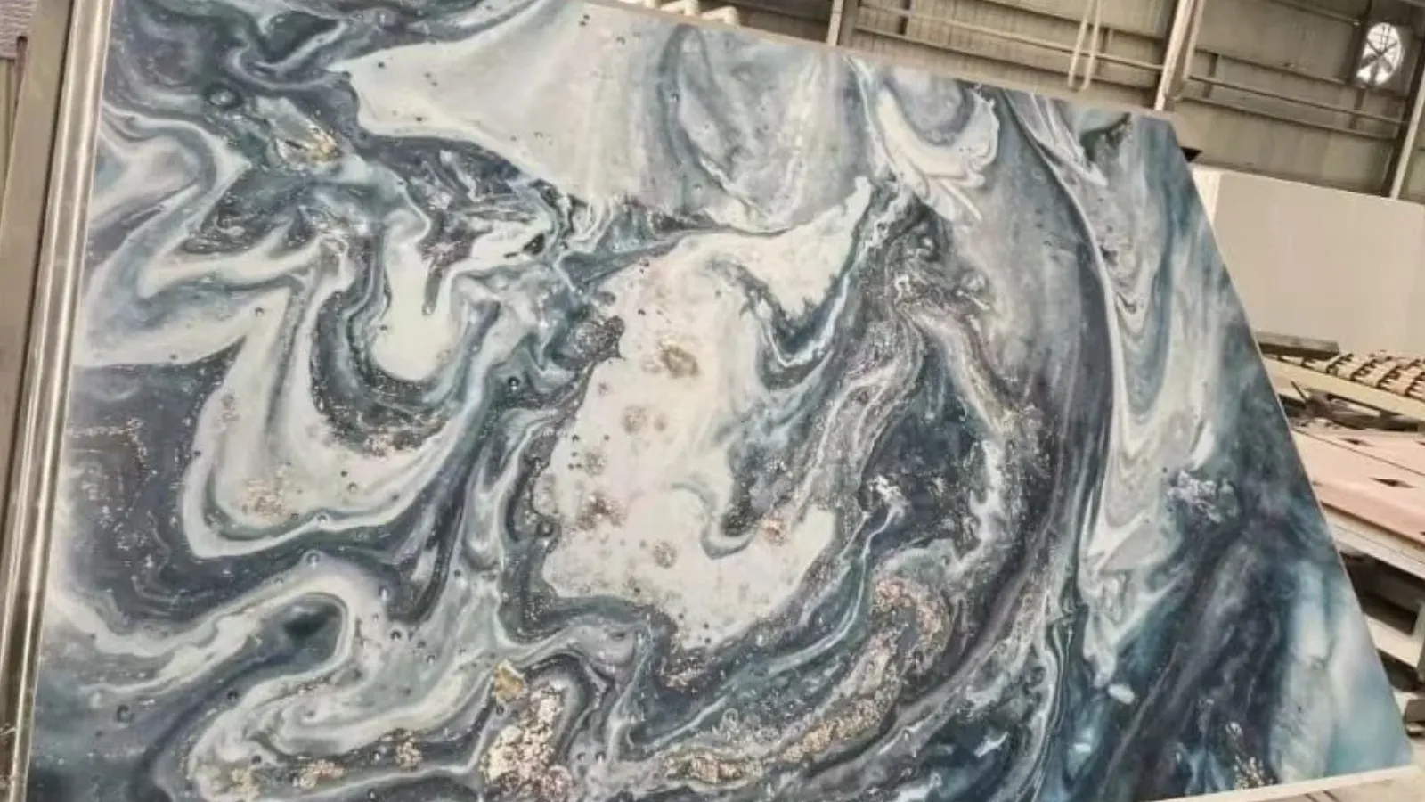 Natural Modern Artifical Stone | Layered Vein Quartz Stone Slab for Kitchen & Wall Panels