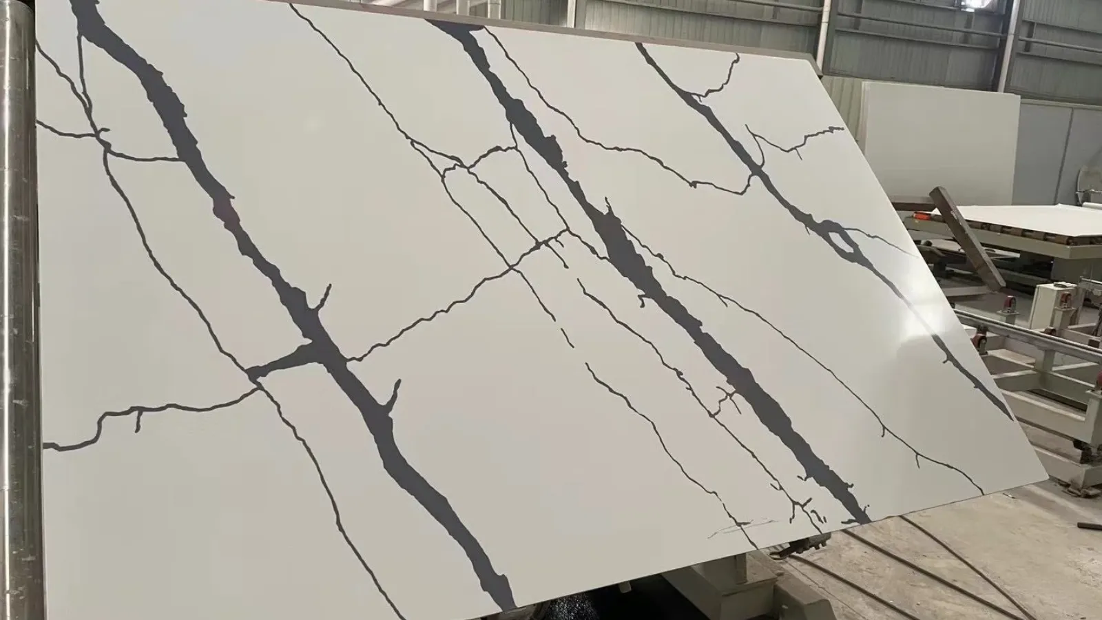 Minimalist Modern Artifical Stone | Linear Vein Quartz Stone Slab for Bathroom & Countertop