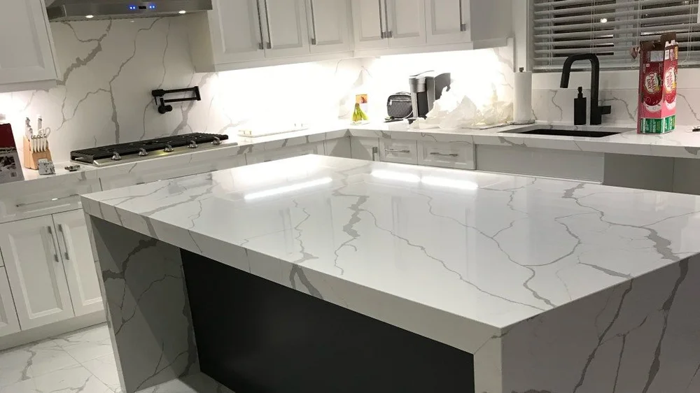 dramatic-veining-quartz-slab-trend